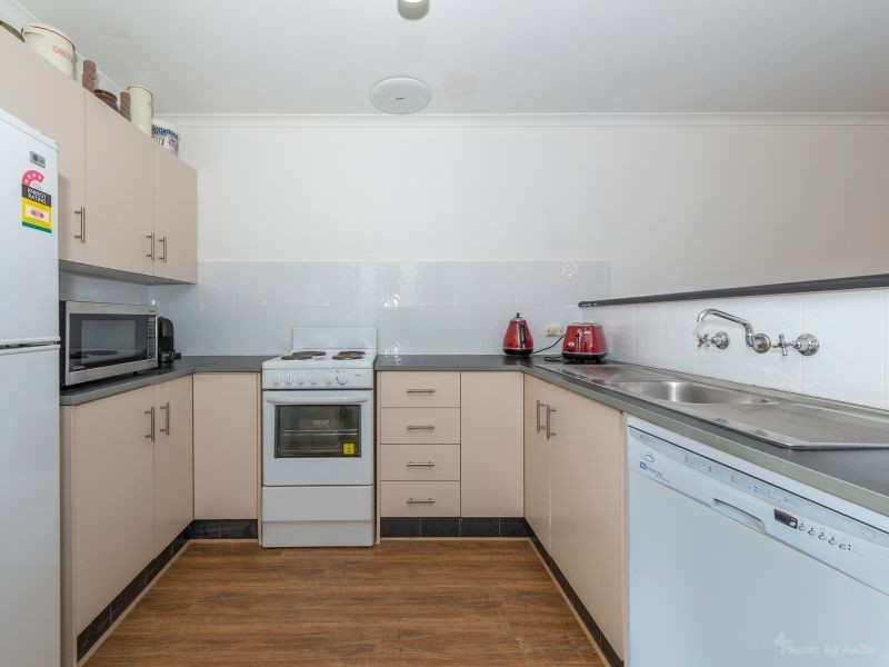 17 Dorset Street, Oakden SA 5086