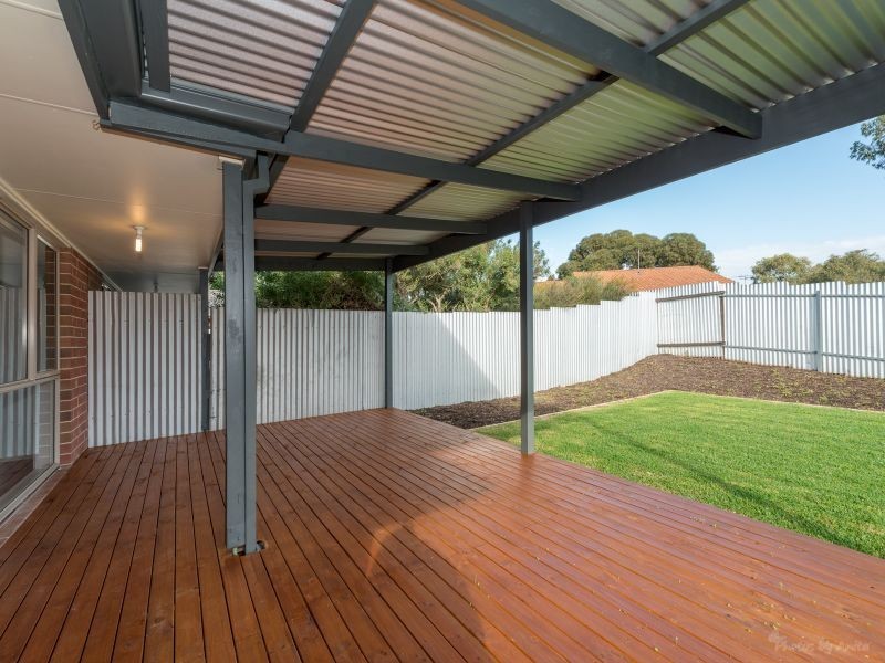 17 Dorset Street, Oakden SA 5086