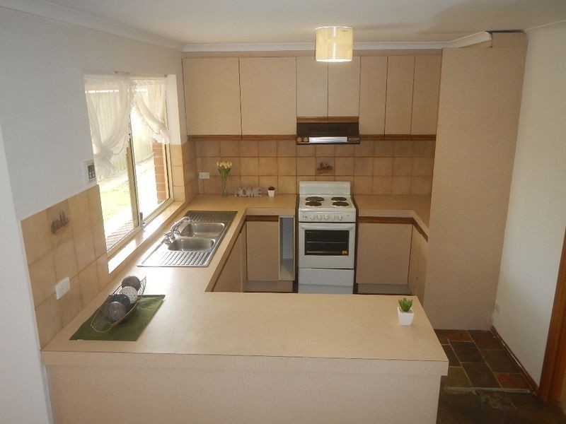 1 Wesley Court, Salisbury Plain SA 5109