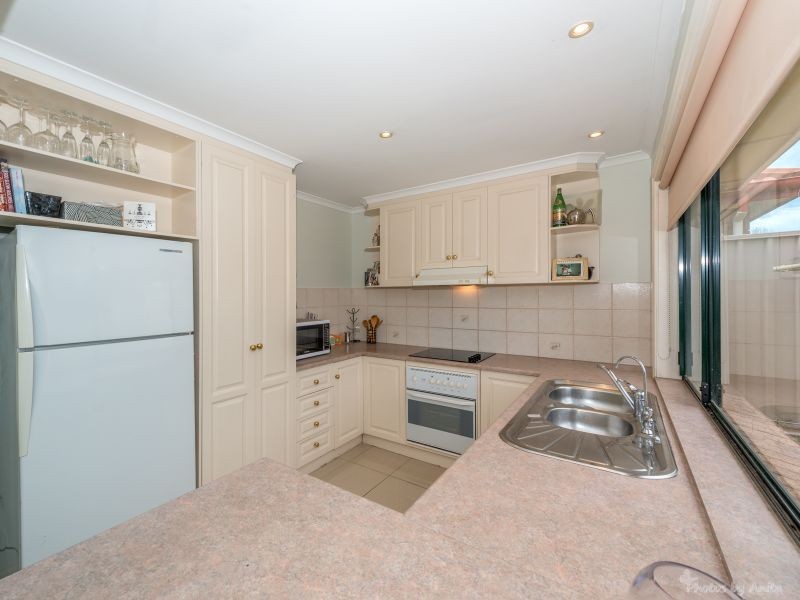 7 Chatswood Court, Oakden SA 5086