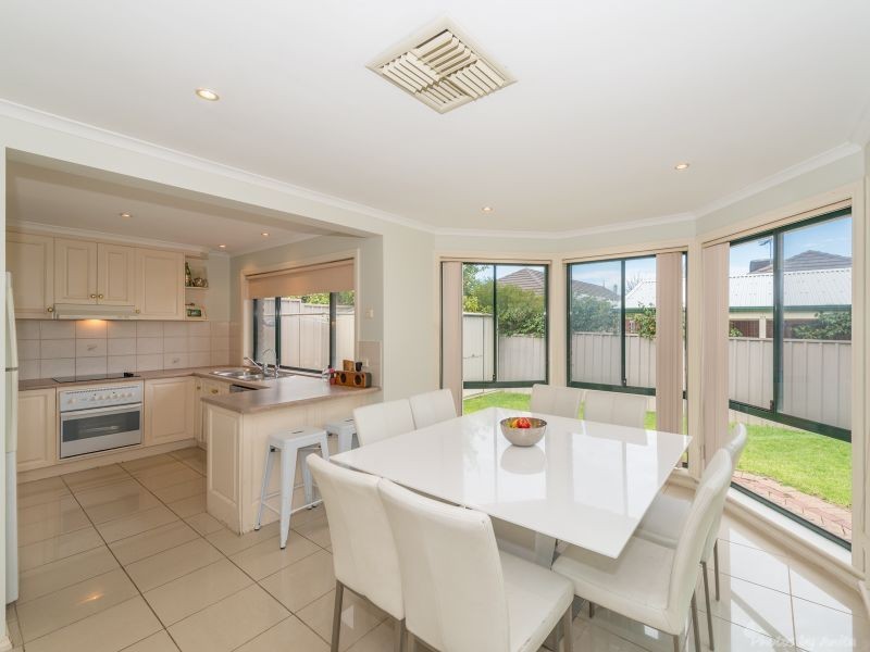 7 Chatswood Court, Oakden SA 5086