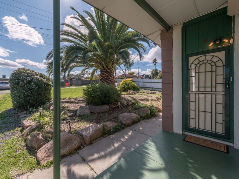 21 Billabong Road, Para Hills SA 5096