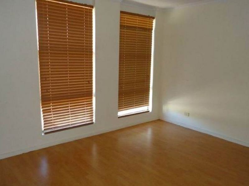 4/12 Snell Street, Hillcrest SA 5086