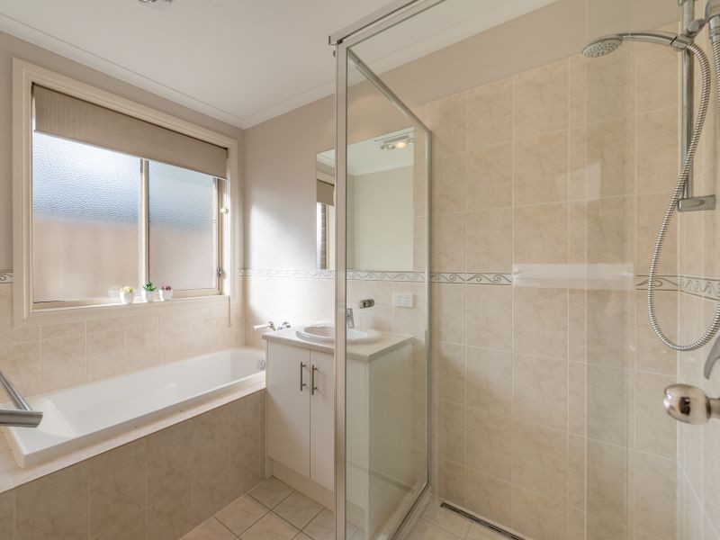 17 Beatty Avenue, Hillcrest SA 5086