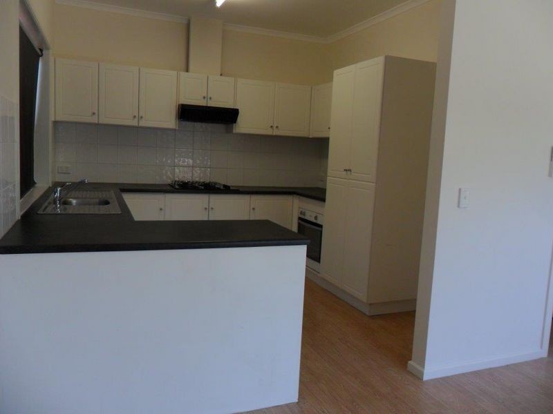 6 Hopkins Court, Broadview SA 5083