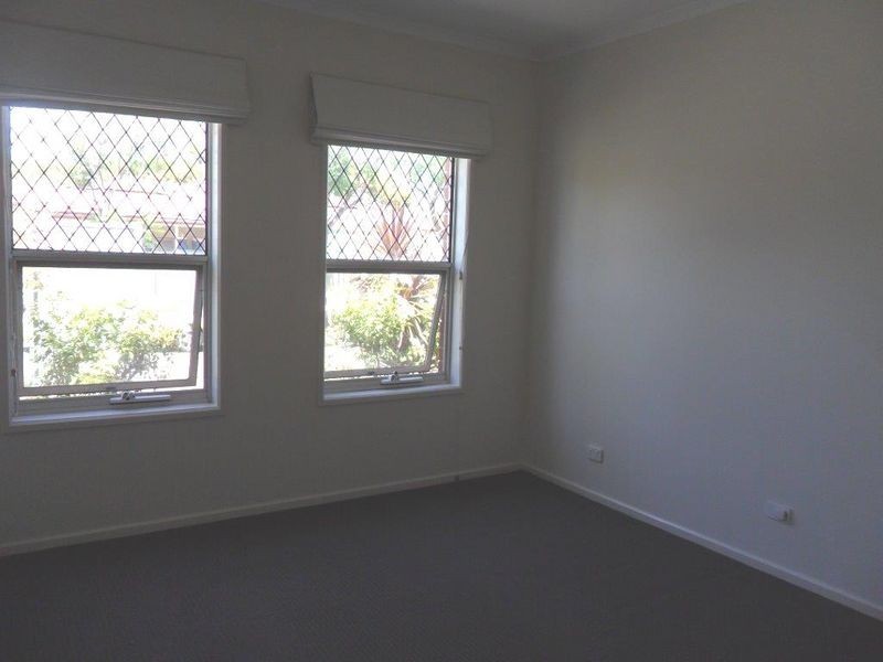 6 Hopkins Court, Broadview SA 5083