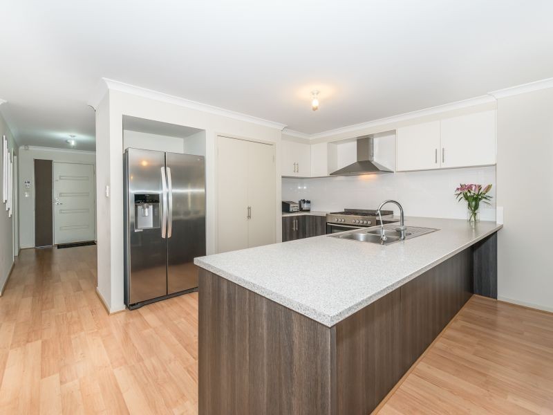 12 Kinross Avenue, Burton SA 5110