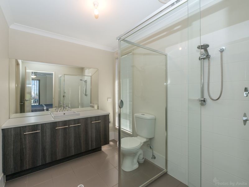 12 Kinross Avenue, Burton SA 5110