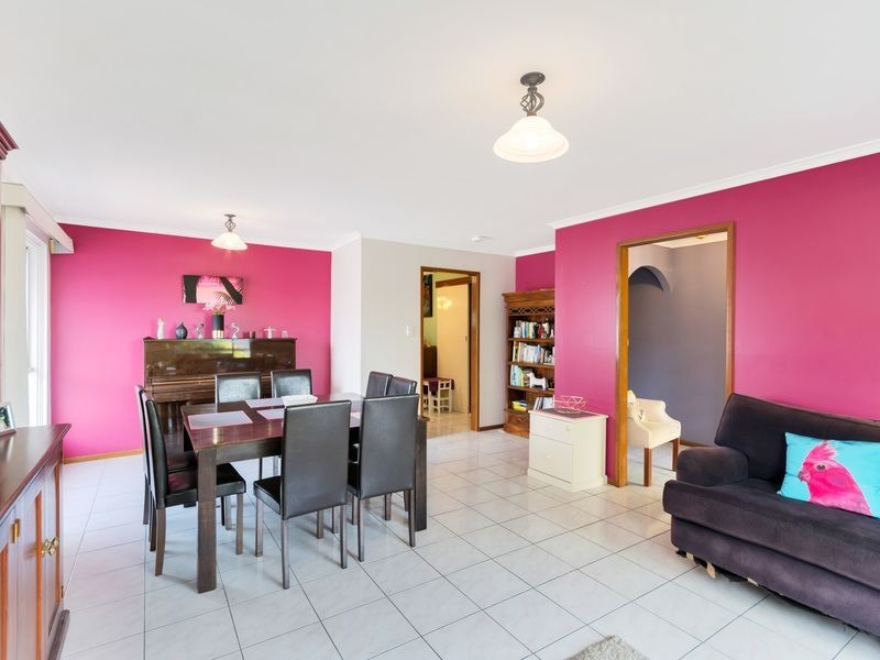 40 Allchurch Avenue, Redwood Park SA 5097