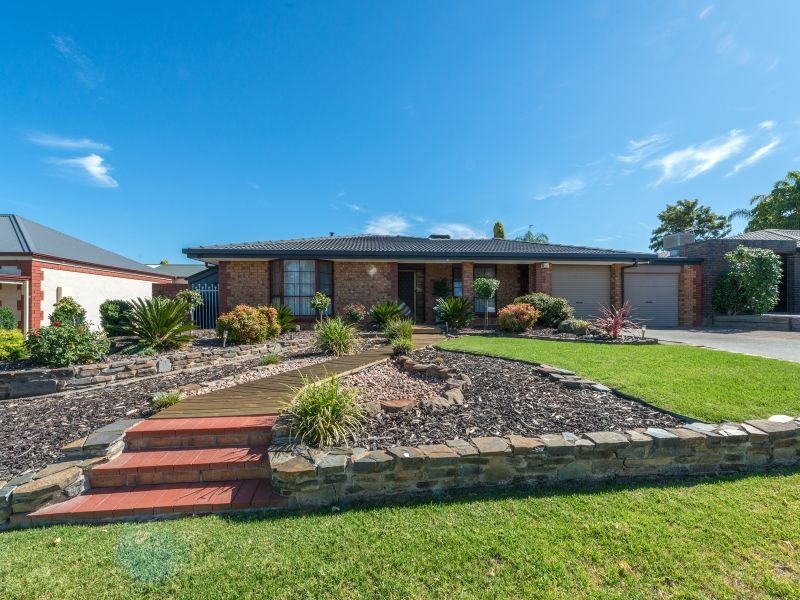 12 Trebbiano Street, Wynn Vale SA 5127