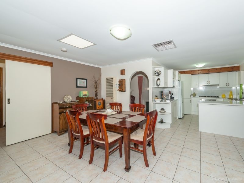 12 Trebbiano Street, Wynn Vale SA 5127