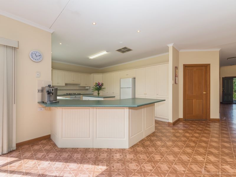 30 Mercedes Drive, Holden Hill SA 5088