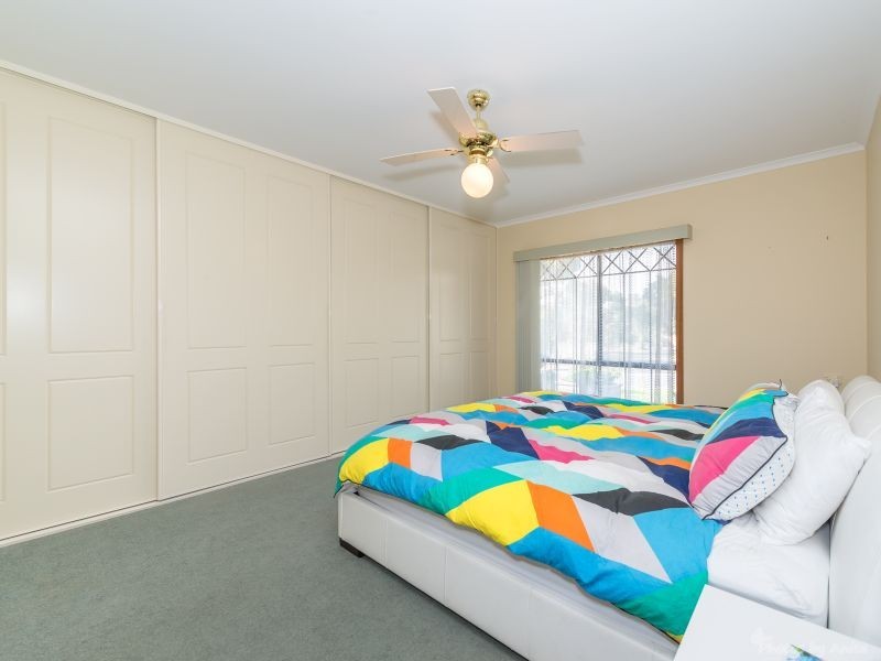 30 Mercedes Drive, Holden Hill SA 5088