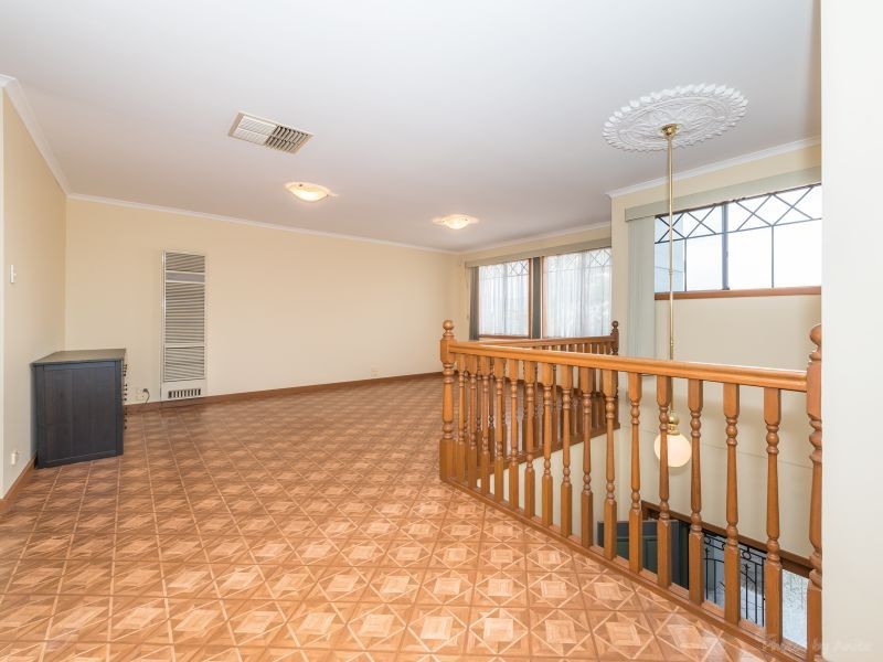 30 Mercedes Drive, Holden Hill SA 5088