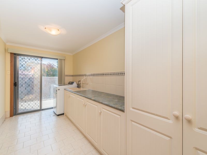 30 Mercedes Drive, Holden Hill SA 5088