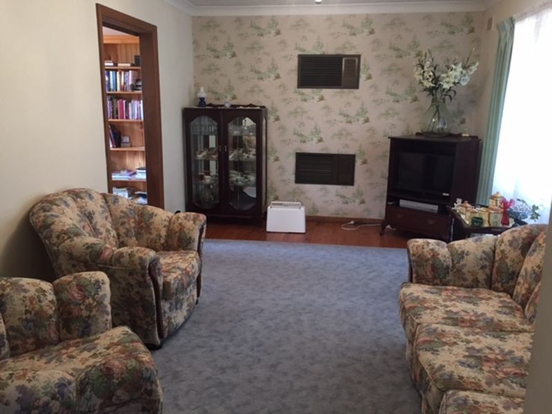 5 Weebo Street, Gilles Plains SA 5086