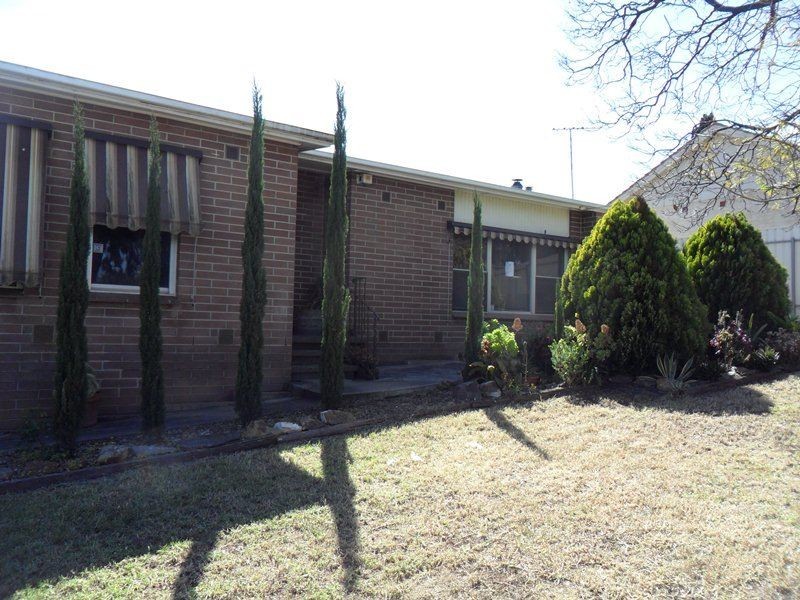 8 Tarana Avenue, Ingle Farm SA 5098