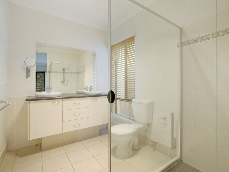 5 Melaleuca Place, Carindale QLD 4152