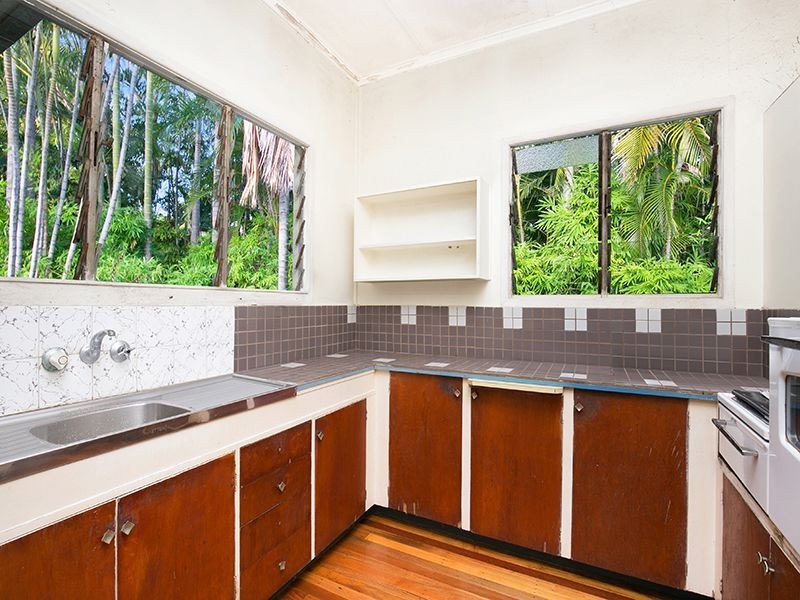 316 Chatsworth Road, Coorparoo QLD 4151
