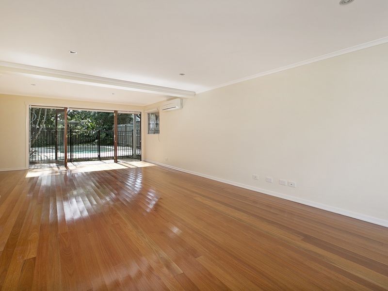 62 Stuart Street, Bulimba QLD 4171