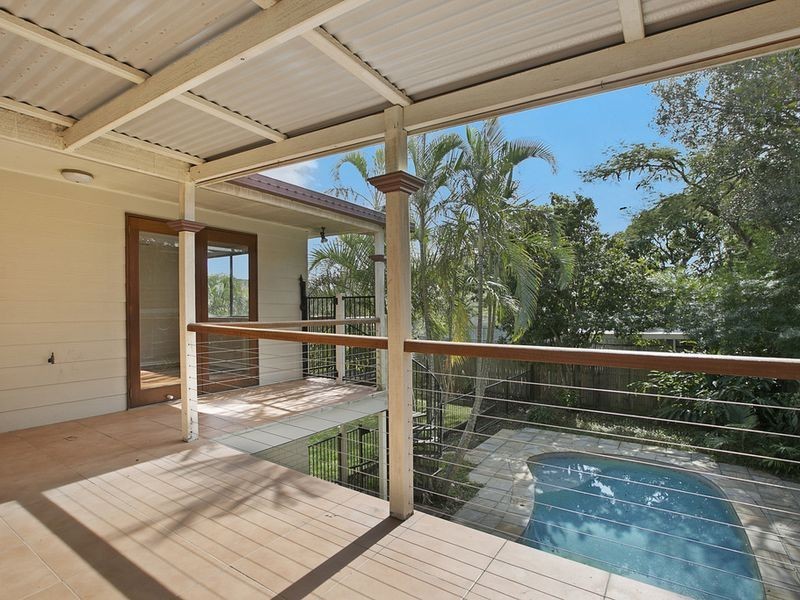 62 Stuart Street, Bulimba QLD 4171