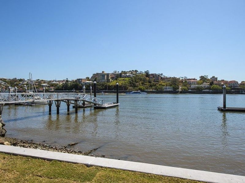 5 McConnell Street, Bulimba QLD 4171