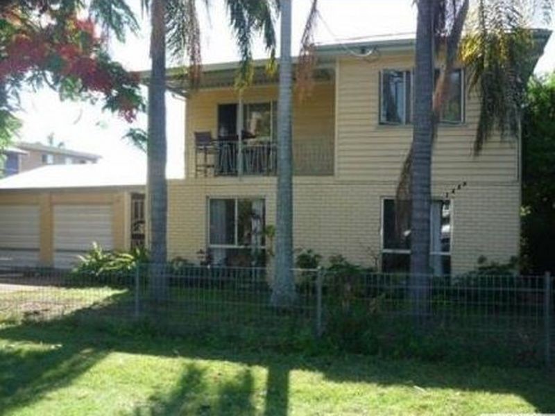 12 Walter Street, Bulimba QLD 4171