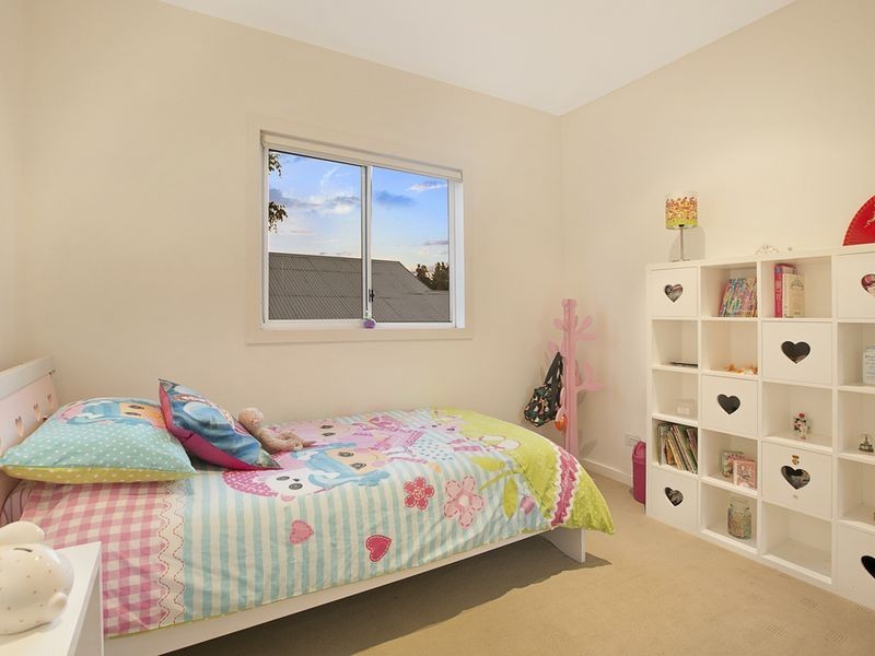 28 Sylvia Street, Camp Hill QLD 4152