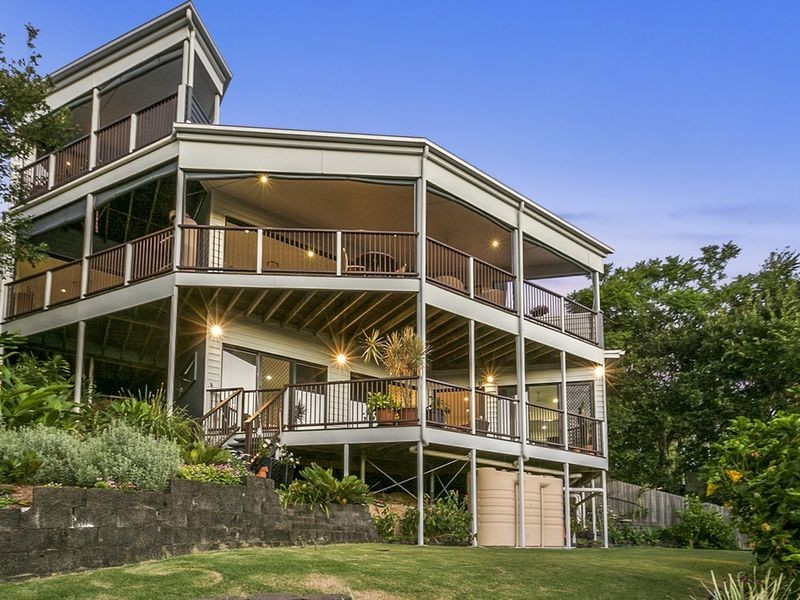 30 Quirinal Crescent, Seven Hills QLD 4170