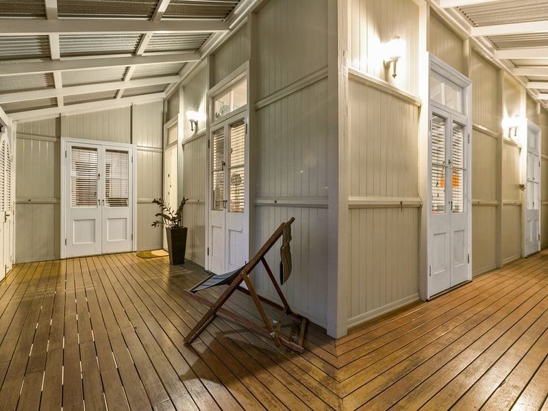 44 Jenolan Avenue, Hawthorne QLD 4171