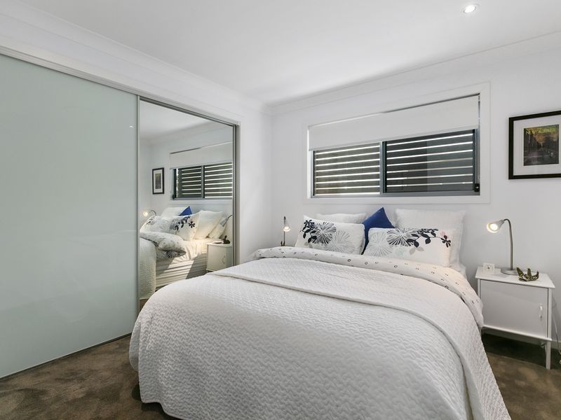 2/39 Orana Street, Carina QLD 4152