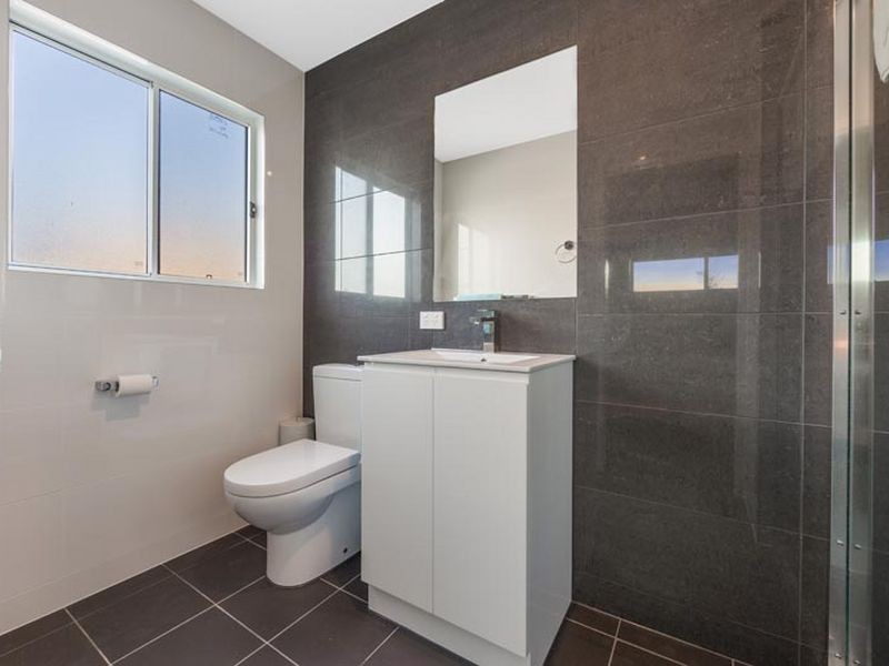 2/27 Ison Street, Morningside QLD 4170