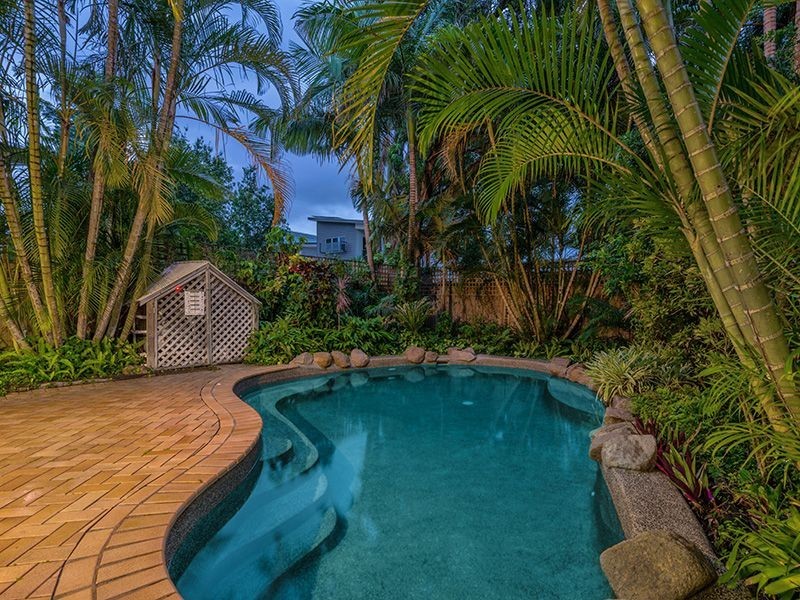 61 Elliott Street, Hawthorne QLD 4171