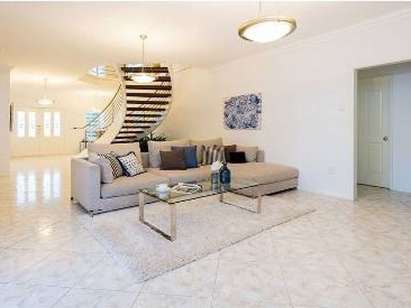 38 Woodland Street, Carindale QLD 4152