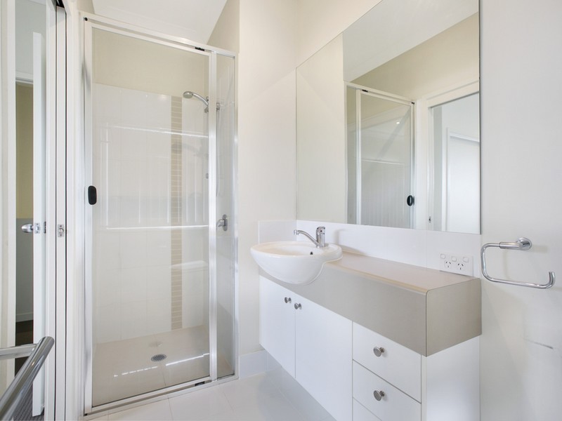 2/333 Stanley Road, Carina QLD 4152