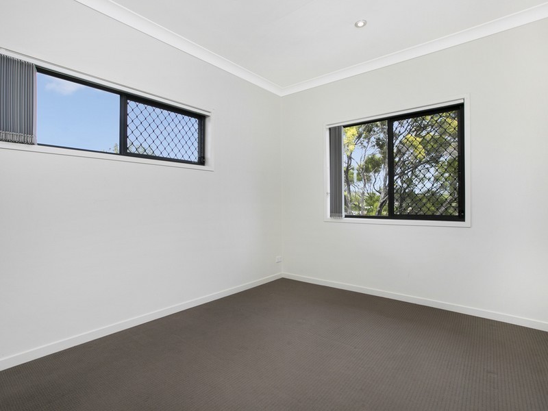 2/333 Stanley Road, Carina QLD 4152