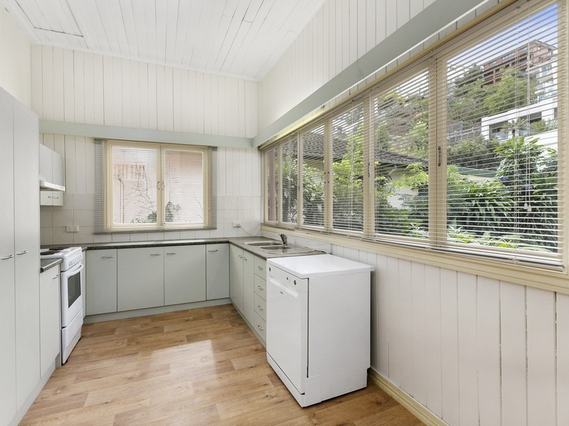 31B Wendell Street, Norman Park QLD 4170