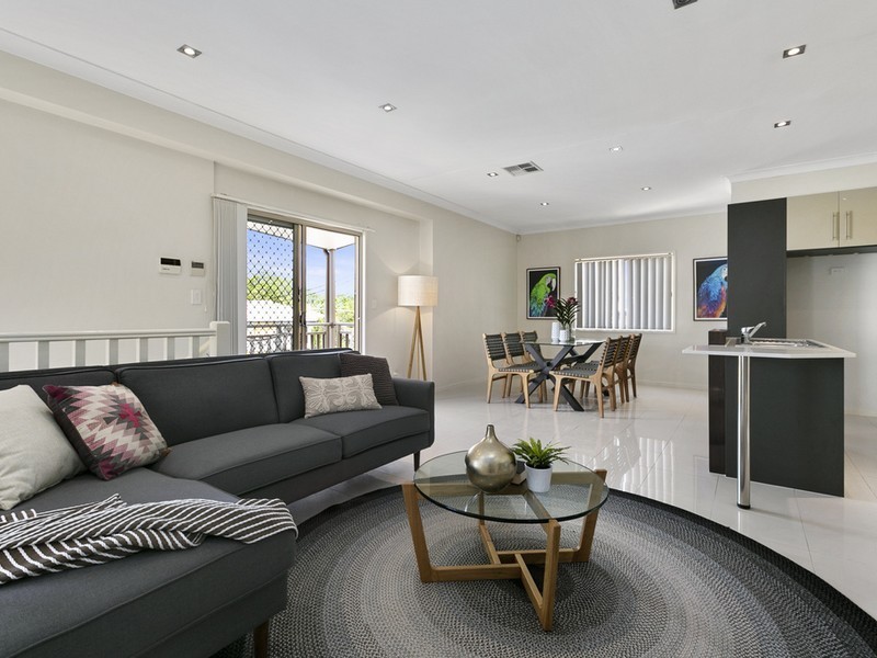 1/40 Agnes Street, Morningside QLD 4170