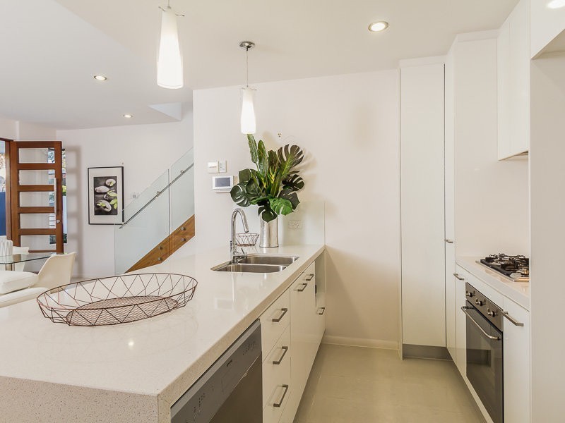 1/232 Riding Road, Balmoral QLD 4171