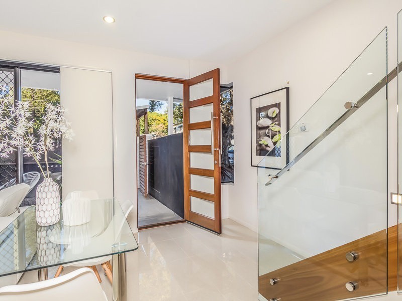 1/232 Riding Road, Balmoral QLD 4171