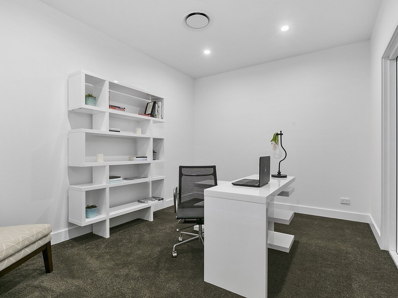 7 Amy Street, Hawthorne QLD 4171