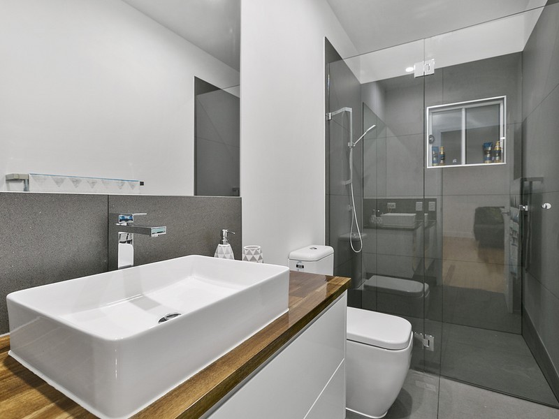 7 Amy Street, Hawthorne QLD 4171