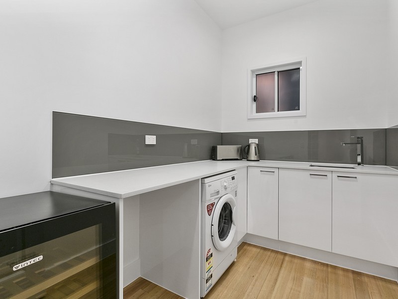 7 Amy Street, Hawthorne QLD 4171