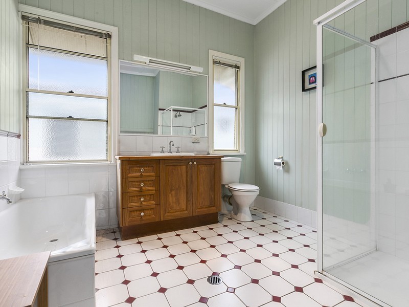 95 Stephens Street, Morningside QLD 4170