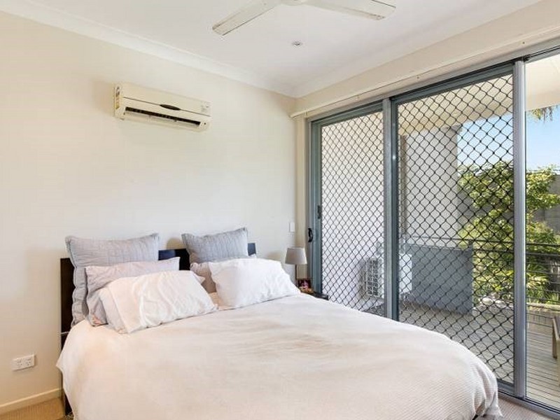 1/21 Bartlett Street, Morningside QLD 4170