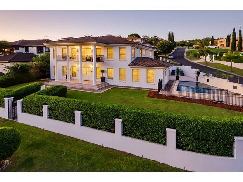 38 Woodland Street, Carindale QLD 4152