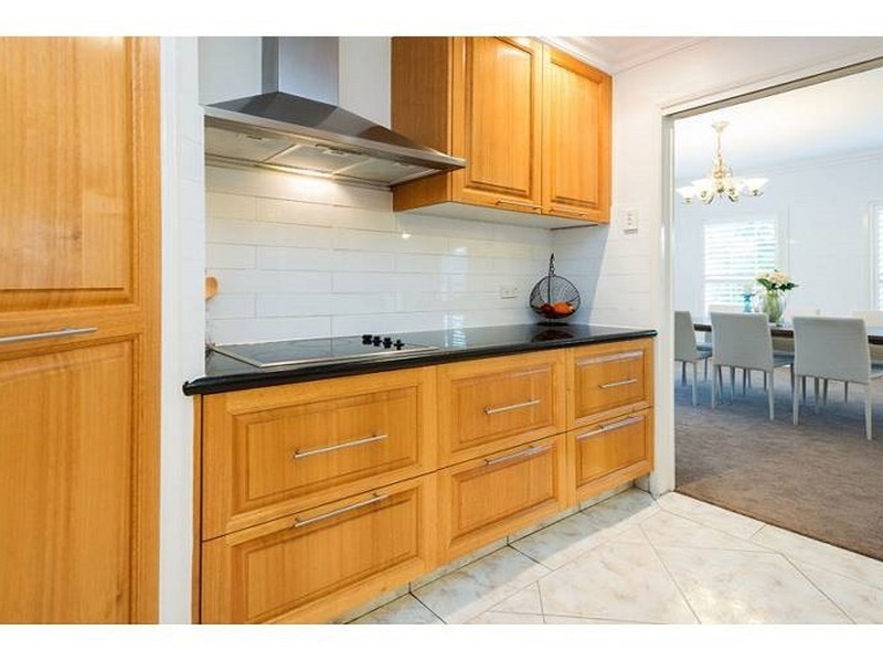 38 Woodland Street, Carindale QLD 4152