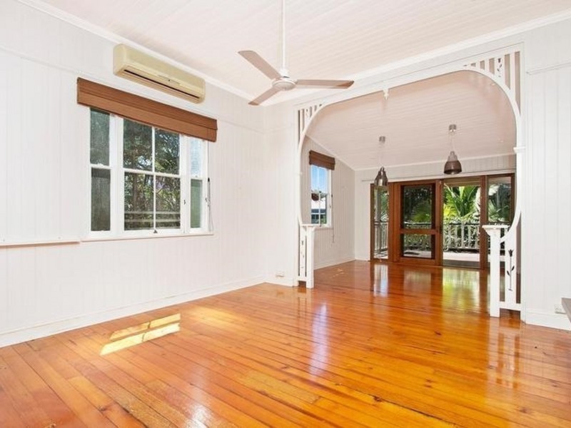 53 Harrison Street, Bulimba QLD 4171