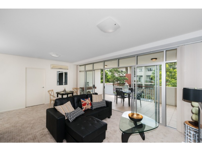 Apartment 58/43 Love Street, Bulimba QLD 4171