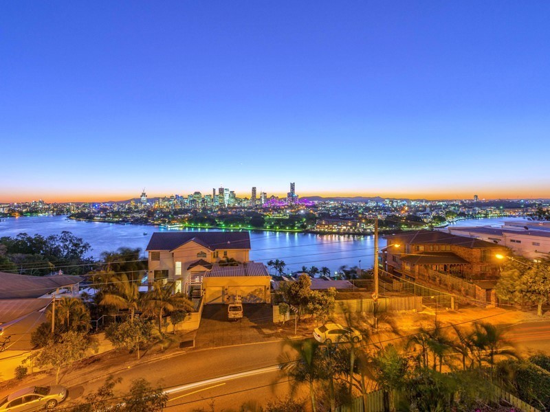 13/24 Philip Street, Hawthorne QLD 4171